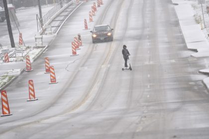 Winter Storm Plods Into Deep South, Prompting States of Emergency and School Closures