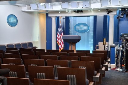 Federal Judge Refuses to Order AP Back Into White House Press Pool 