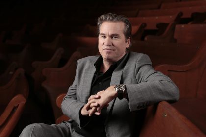 Val Kilmer, ‘Top Gun’ and Batman Star With Intense Approach, Dies at 65