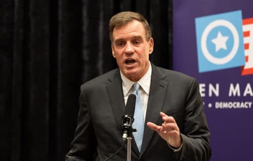 Warner Contemplates Mandatory Cyberattack Reporting Bill