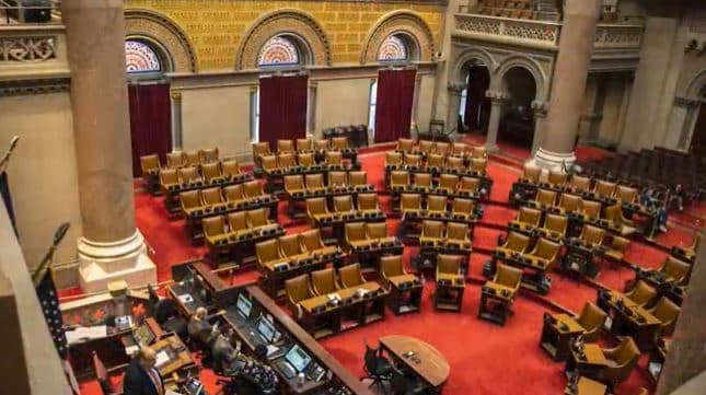 Gun Bill a No-Show at New York Legislature, New Special Session Convened
