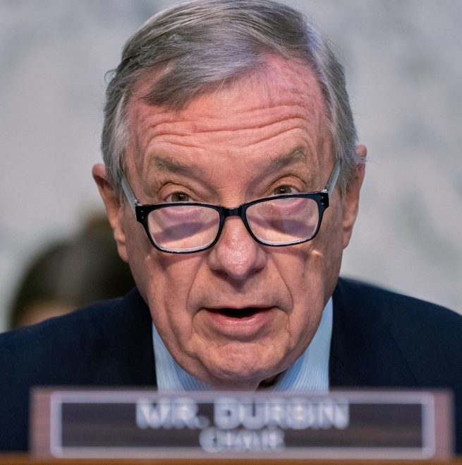 Dick Durbin, No. 2 Senate Democrat, to Retire at End of Term 