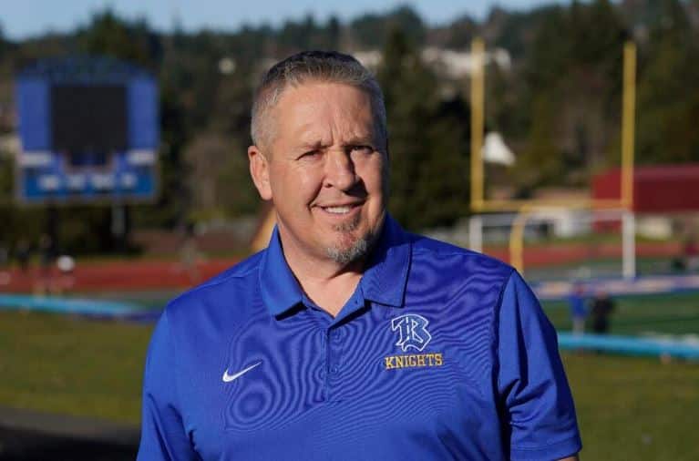Supreme Court Sides With High School Coach Who Prayed at 50-Yard Line