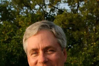 Carl Hiaasen