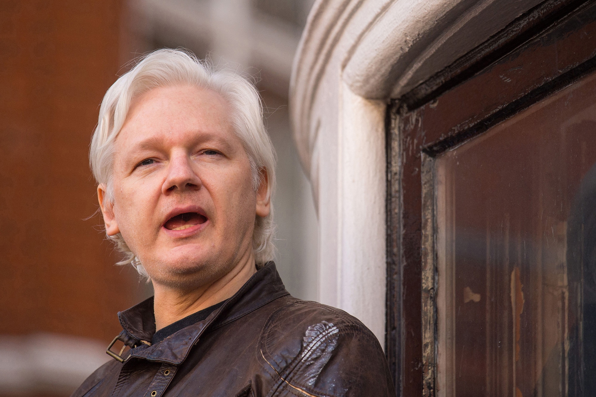 Reporters and Lawyers Sue CIA After Interviewing Wikileaks Founder