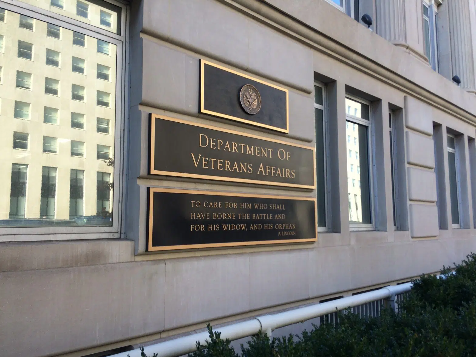 Blumenthal, Tillis Help Veterans With Legal Claims Against VA