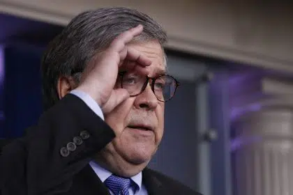 U.S. Prosecutors Accuse Attorney General of Politically Influencing Criminal Investigations