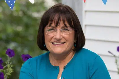 NH-02: Ann L. McLane Kuster (D)
