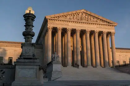 Supreme Court Deals Trump Major Defeat, Jan. 6 Committee to Get Records