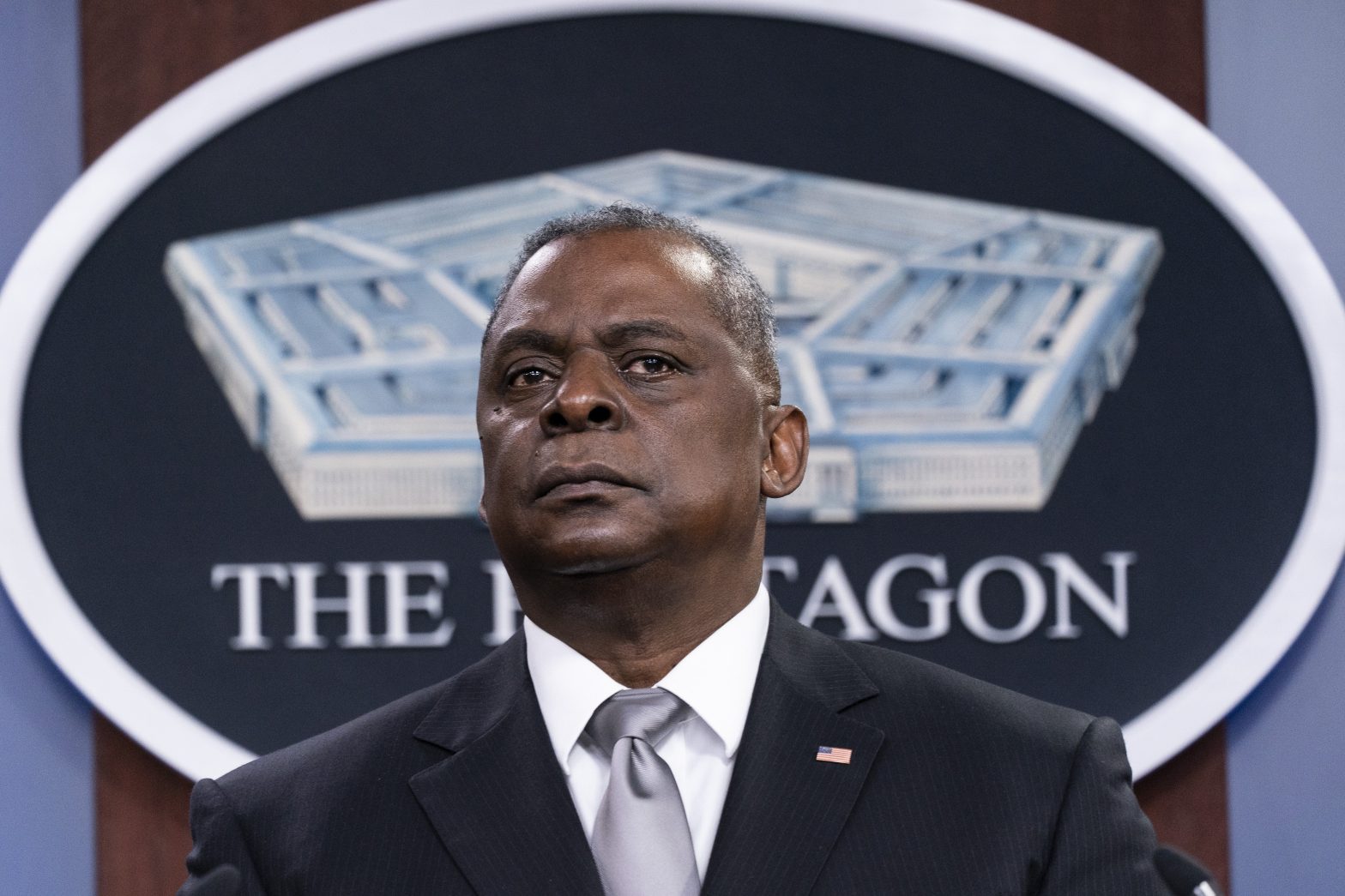 New Defense Chief Urges Taliban to Curtail Attacks