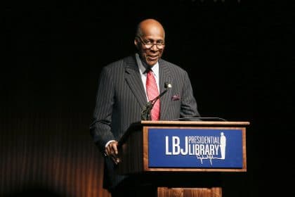Vernon Jordan, Activist, Former Clinton Adviser, Has Died