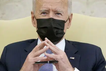 Biden Aims for Bipartisanship But Applies Sly Pressure