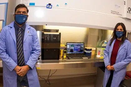 Scientists Analyze Dry-Sanitizing Device for Reusable PPE