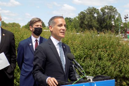 ‘A Train to the Planes!’ Los Angeles Breaks Ground on Airport Connector