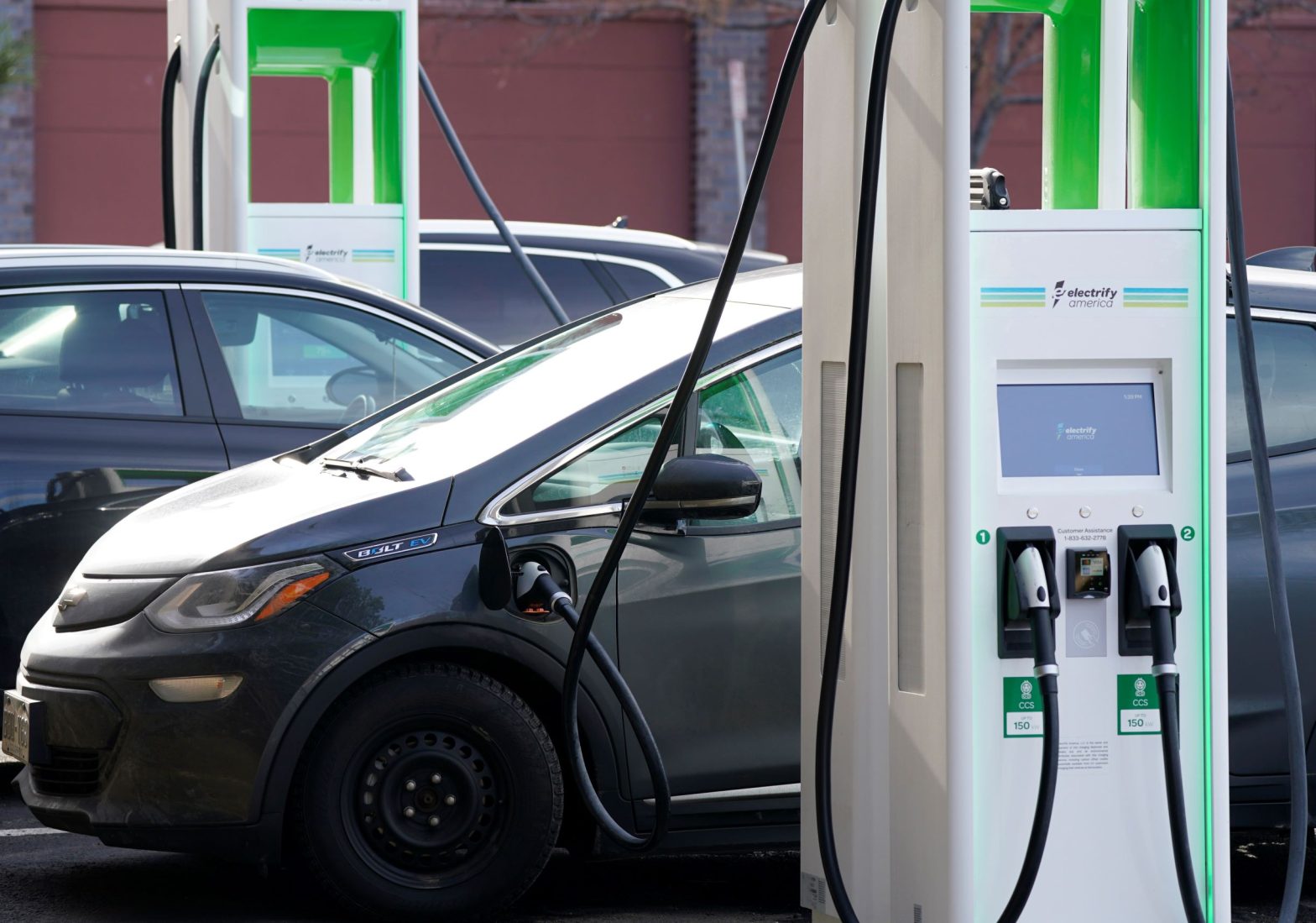 Electrify America to Double EV Charging Stations by 2025