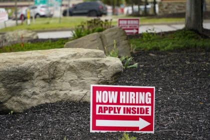 Fewer Americans Applied for Jobless Benefits Last Week