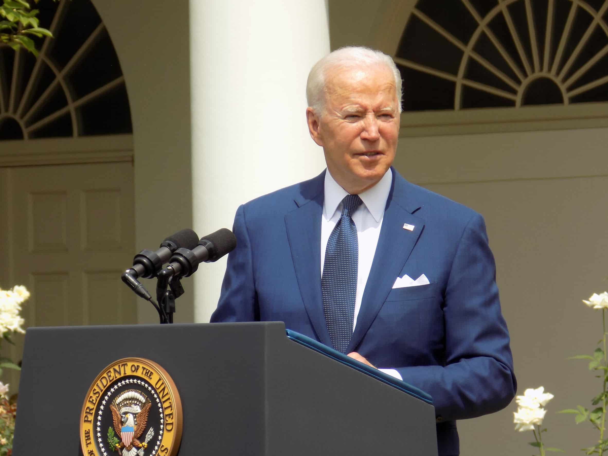 Biden to Set Goal of 50 Electric Vehicle Sales by 2030 The Well News