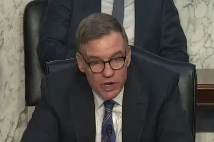 Senators Reveal Huge Financial Losses From US Tech Stolen by Chinese