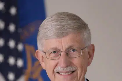 NIH Chief, Who Led Fight Against COVID, Alzheimer’s and Cancer, Retiring