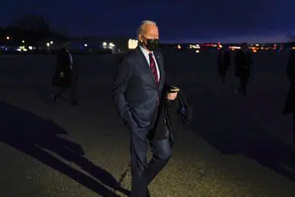 Biden Pushes Electric Vehicle Chargers as Energy Costs Spike