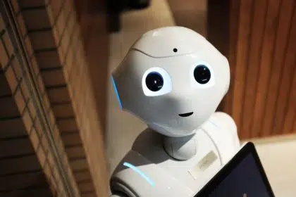 Officials Say Automation Won’t Replace Humans