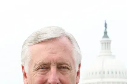 Hoyer Seeks Review of Firearms Rules on US Capitol Grounds