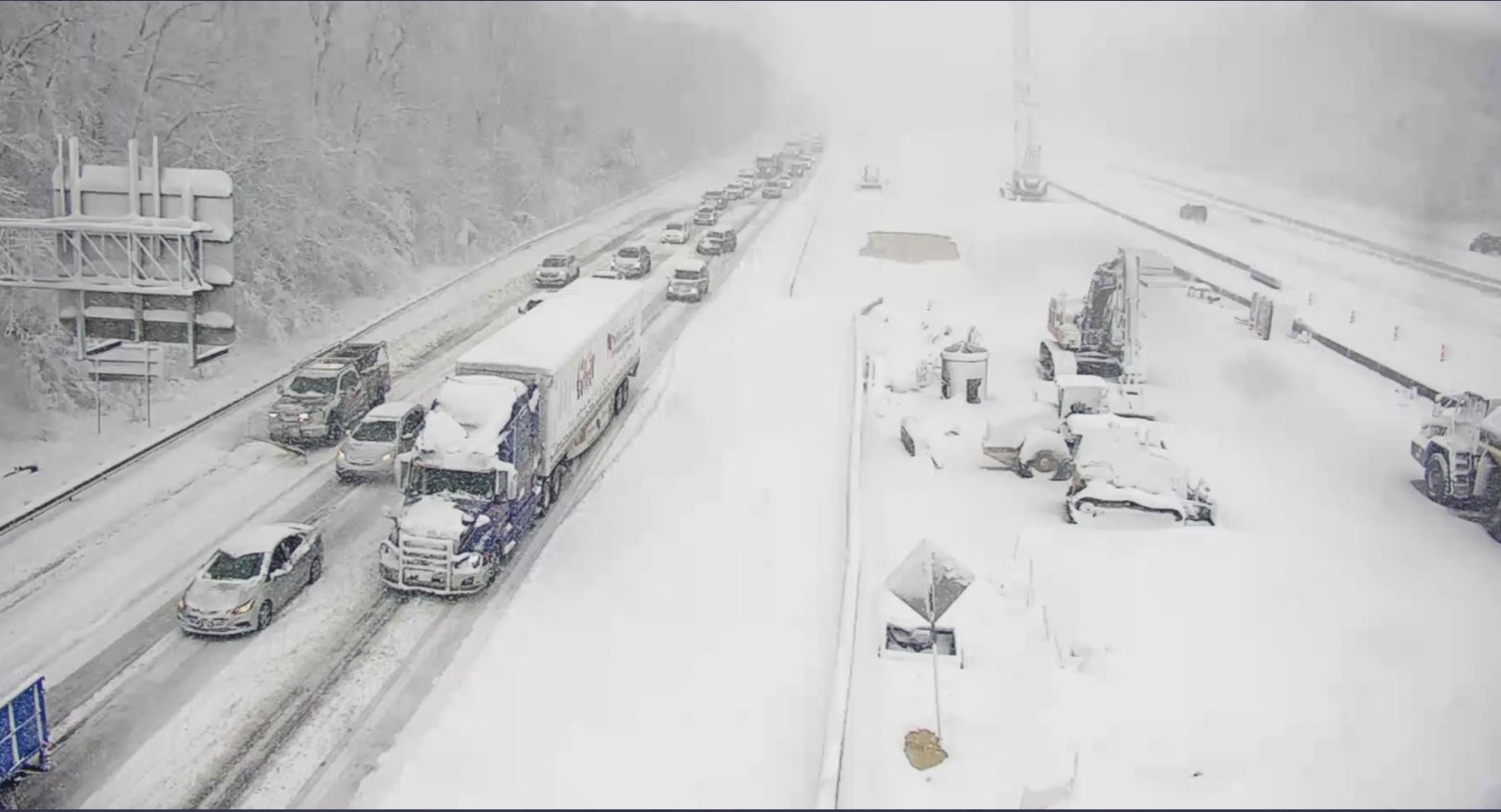 Drivers Snowed-In All Night as I-95 Shuts Down in Virginia