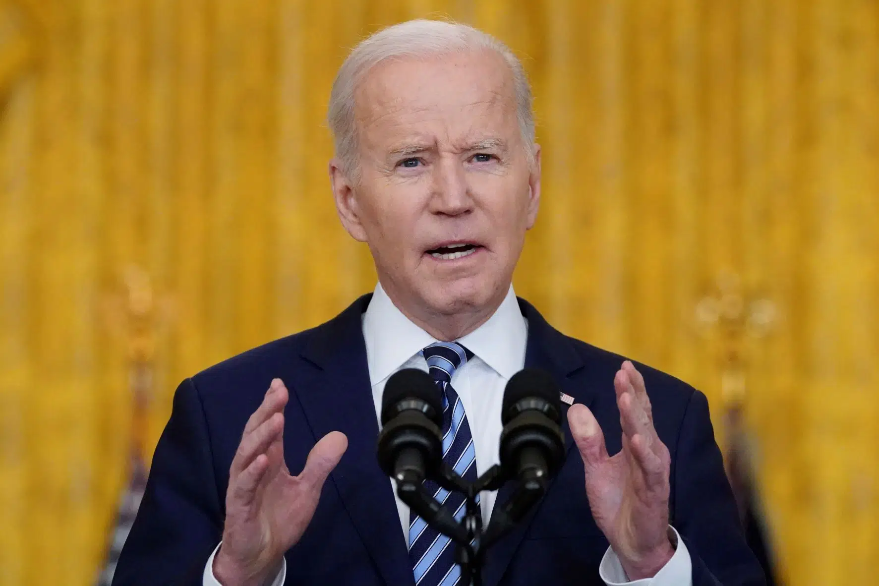 Biden Says Putin ‘Chose War Without Cause,’ Slaps Russia With Stiff New Sanctions