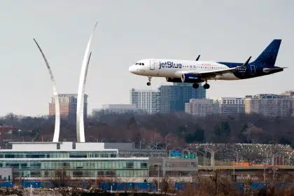 <strong>Lawmakers Upset at Airline Regulators for Conflicts During 5G Wireless Rollout</strong>
