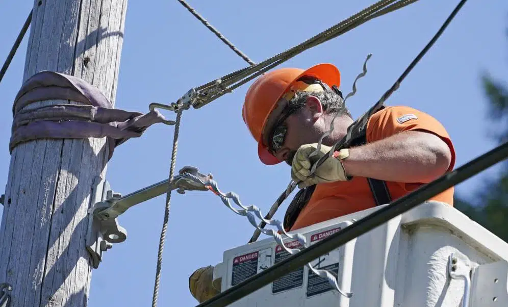 FCC Seeks to Reduce Broadband Costs for Apartment Dwellers