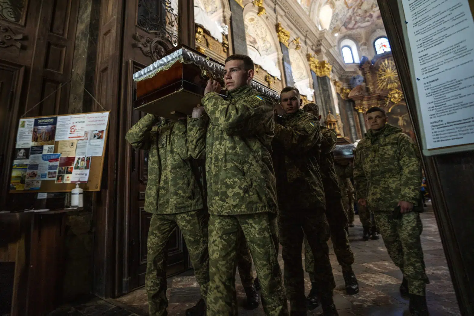 Ukraine Leader Says He Seeks Peace ‘Without Delay’ in Talks