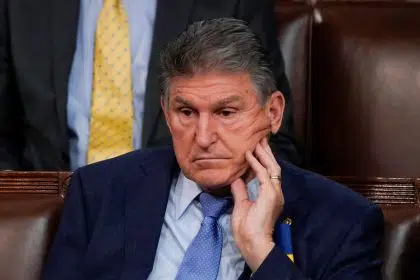 <strong>Narrowed Build Back Better Plan Could Come as Manchin Signals Support </strong>