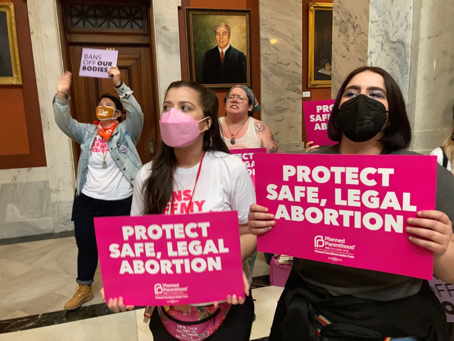 Kentucky Abortion Law Blocked in Win for Clinics