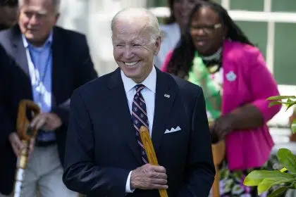 Biden to Meet Fed Chair as Inflation Bites US Pocketbooks
