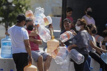 Monterrey Suffers Weekslong Water Cutoff Amid Drought