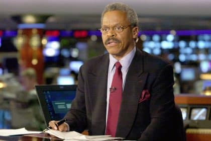 Bernard Shaw, CNN’s 1st Chief Anchor, Dies at 82