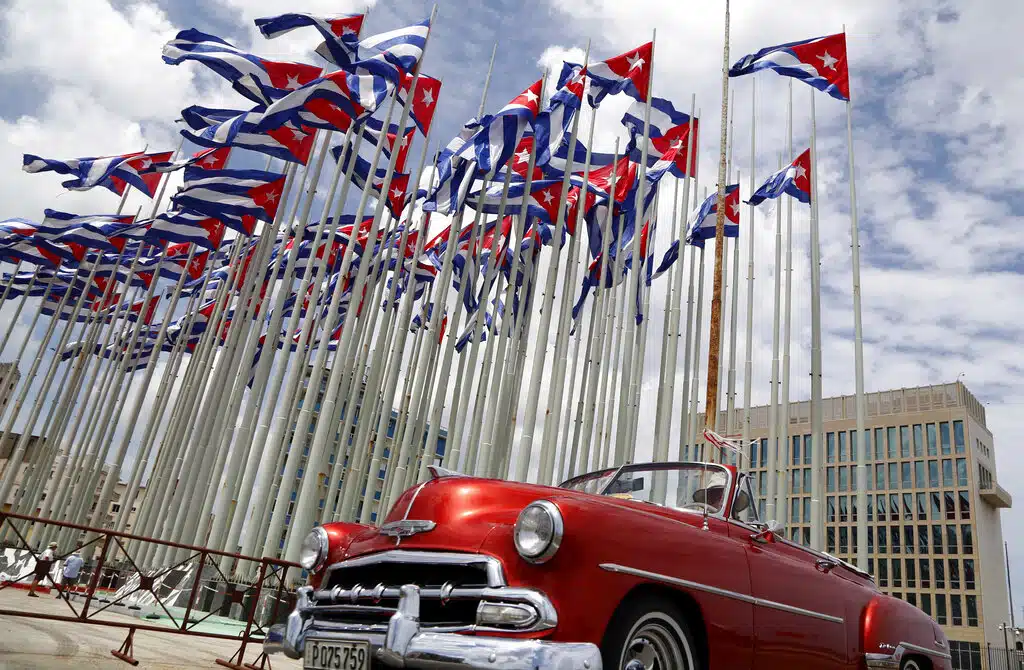 US Reopening Visa and Consular Services at Embassy in Cuba