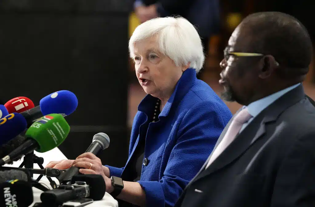 Yellen Focuses on Energy Transition in South Africa Visit