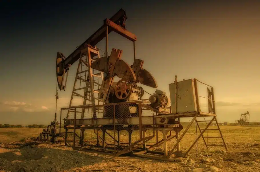 Environmentalists Fire Back Against Oil Industry in Lawsuit over Greenhouse Gas Regulation