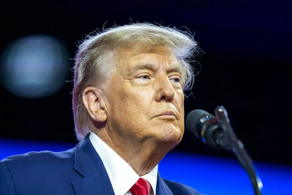 Trump Invited to Testify Before NY Grand Jury, Lawyer Says