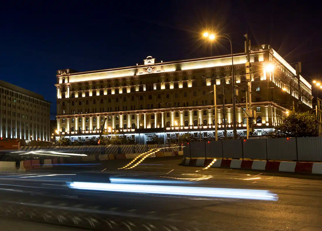 Russia Arrests Wall Street Journal Reporter on Spying Charge