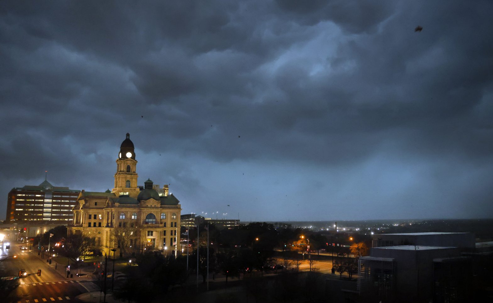 Messy Storms Roll Eastward After Slamming Texas, Louisiana