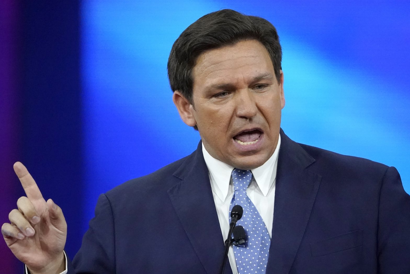 DeSantis ‘Digital Town Square’ Bogged Down With Tech Glitches