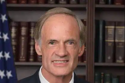 Tom Carper Opts Not to Make Reelection Bid