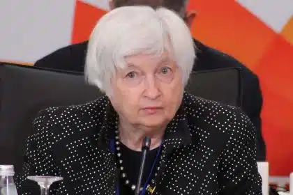 Yellen Warns US Could Run Out of Money by June 1